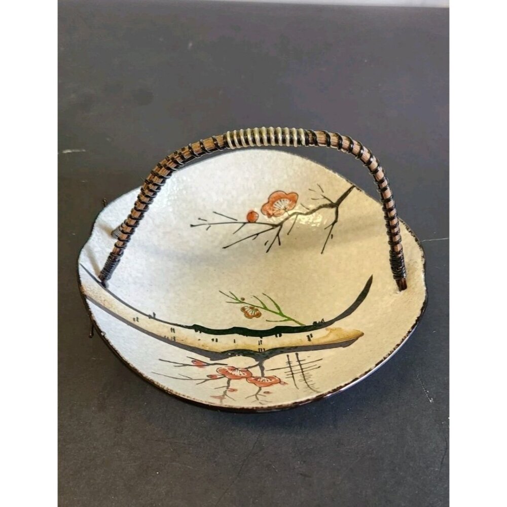 Mid Century Modern Napco Abstract Handled Candy Bowl #4UD348/WH